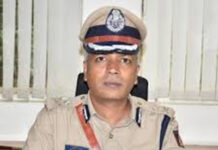 ಬೆಂಗಳೂರು ವಿದ್ಯಾರ್ಥಿನಿ ಅತ್ಯಾಚಾರ ಪ್ರಕರಣಕ್ಕೆ ಟ್ವಿಸ್ಟ್ – ಡ್ರಾಪ್ ಕೇಳಿದಾಕೆಯನ್ನು ಶೆಡ್ಗೆ ಕರೆದೊಯ್ದ ಬೈಕ್ ಸವಾರ